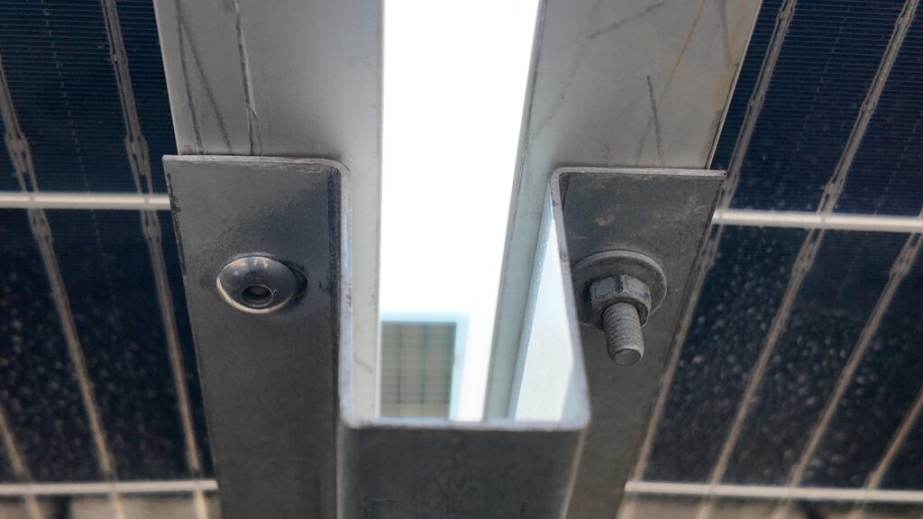 Rivets vs bolt fastening