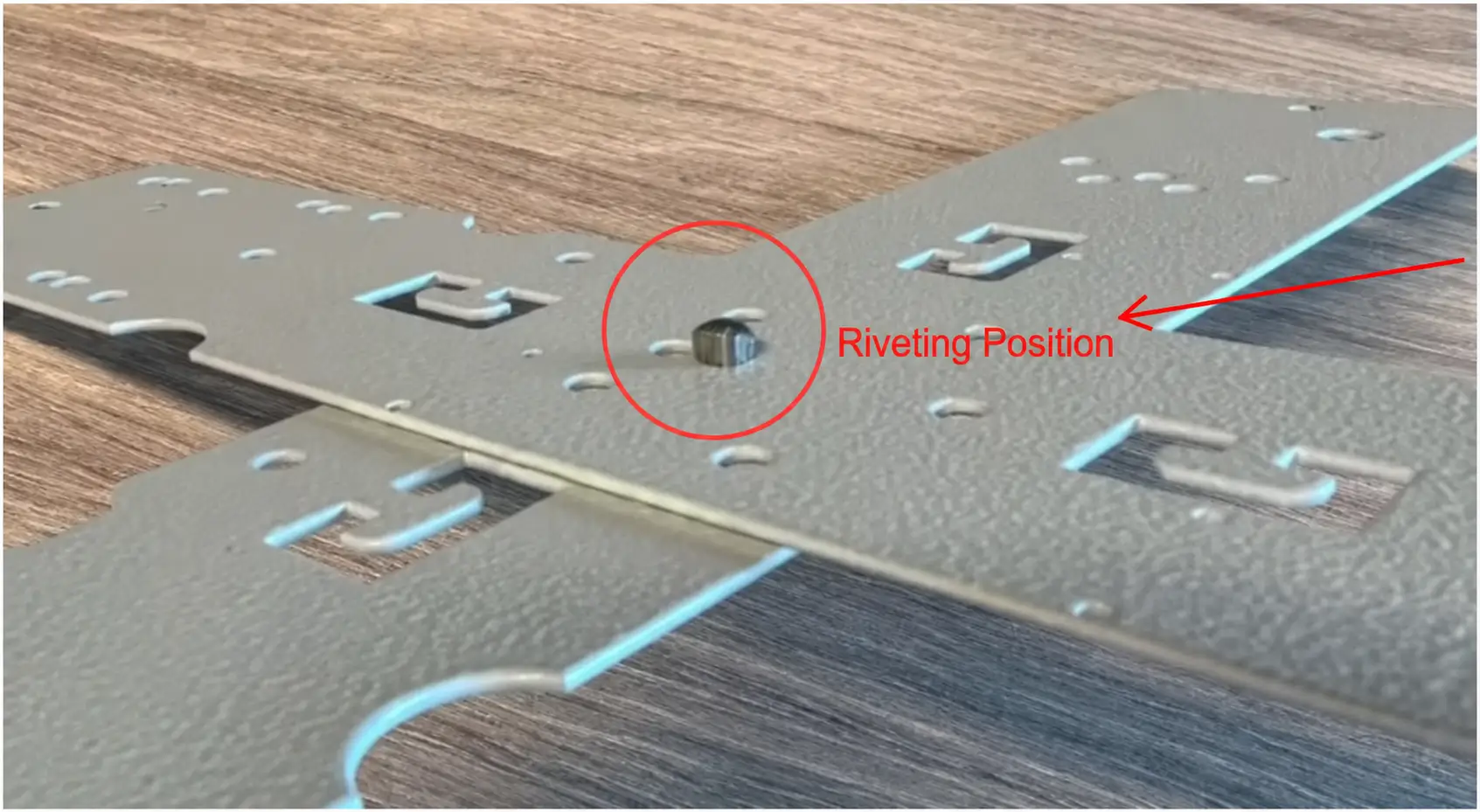 Grooved BlindRivets for Conductive Connections in Thin Metal Sheets for Electronic Devices