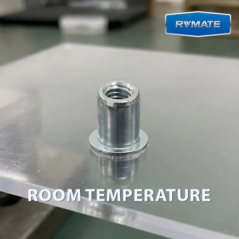 rivet nut in room temperature